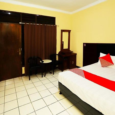 בוגור Oyo 93136 Hotel Santo Djaya 2 מראה חיצוני תמונה
