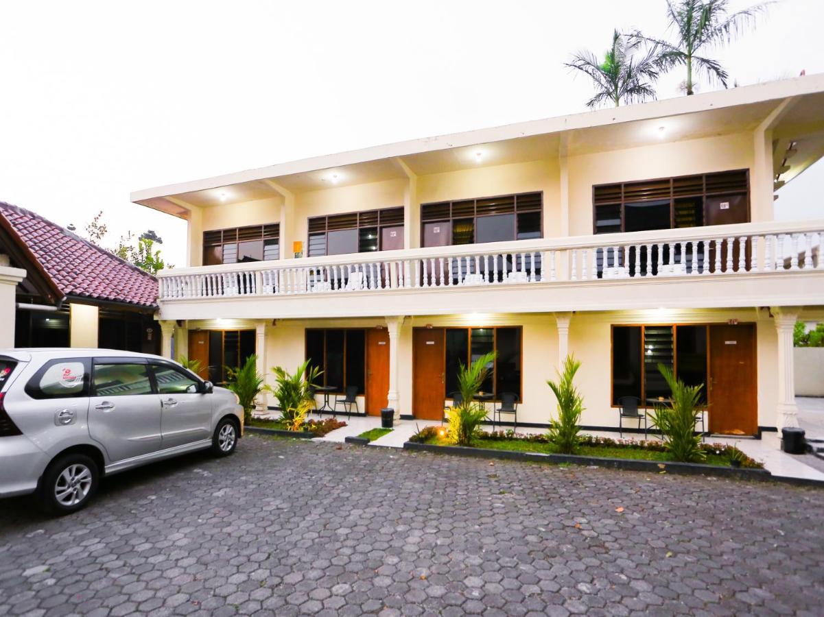 בוגור Oyo 93136 Hotel Santo Djaya 2 מראה חיצוני תמונה