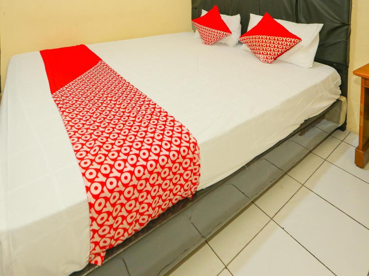 בוגור Oyo 93136 Hotel Santo Djaya 2 מראה חיצוני תמונה