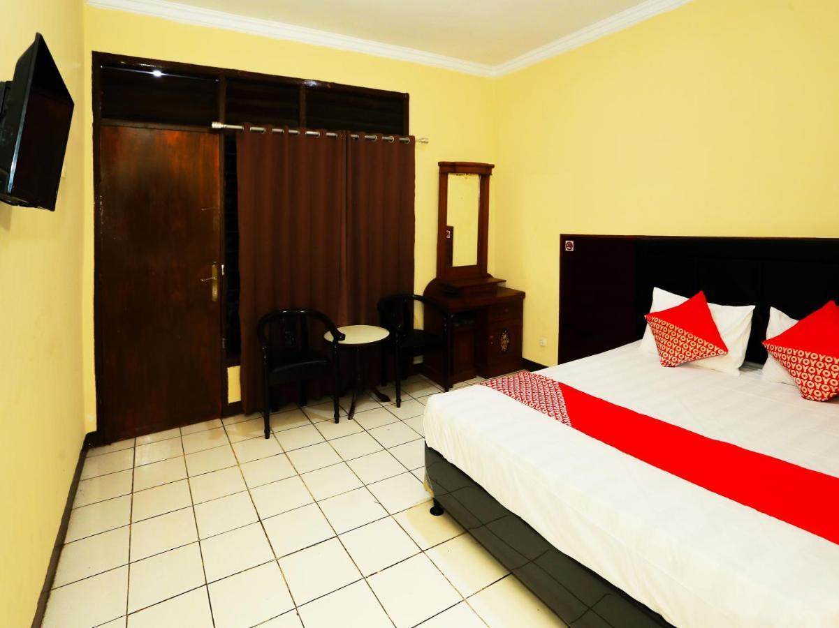 בוגור Oyo 93136 Hotel Santo Djaya 2 מראה חיצוני תמונה