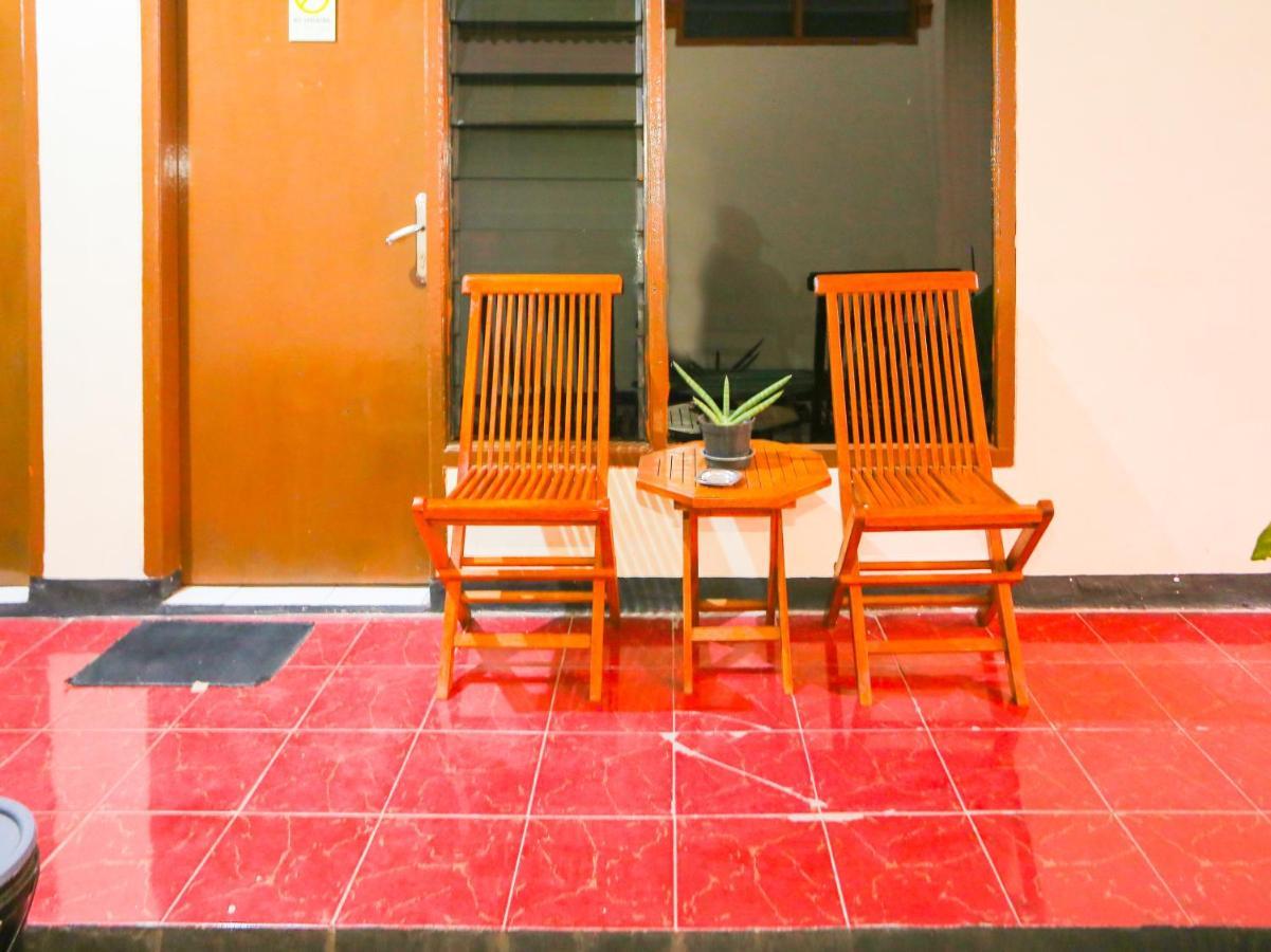 בוגור Oyo 93136 Hotel Santo Djaya 2 מראה חיצוני תמונה